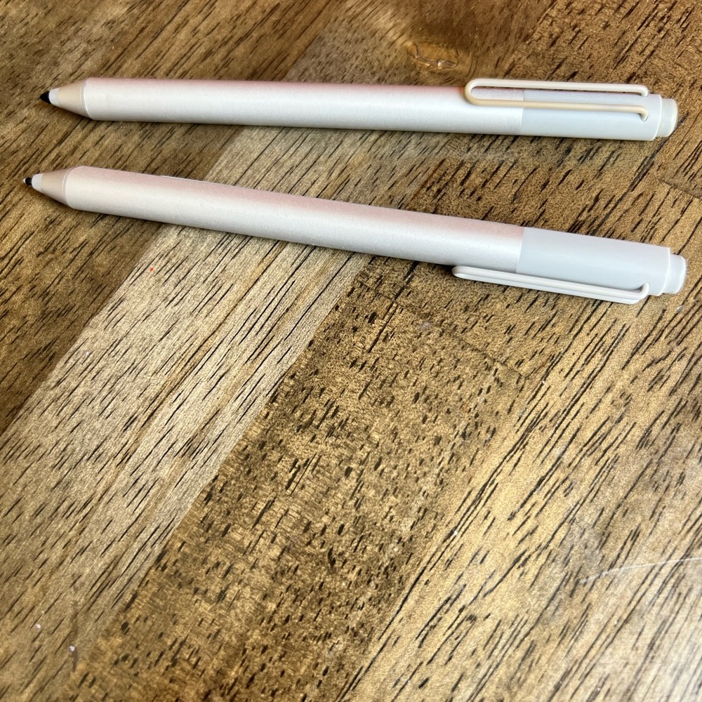 Surface Pen - Picture 2 of 3